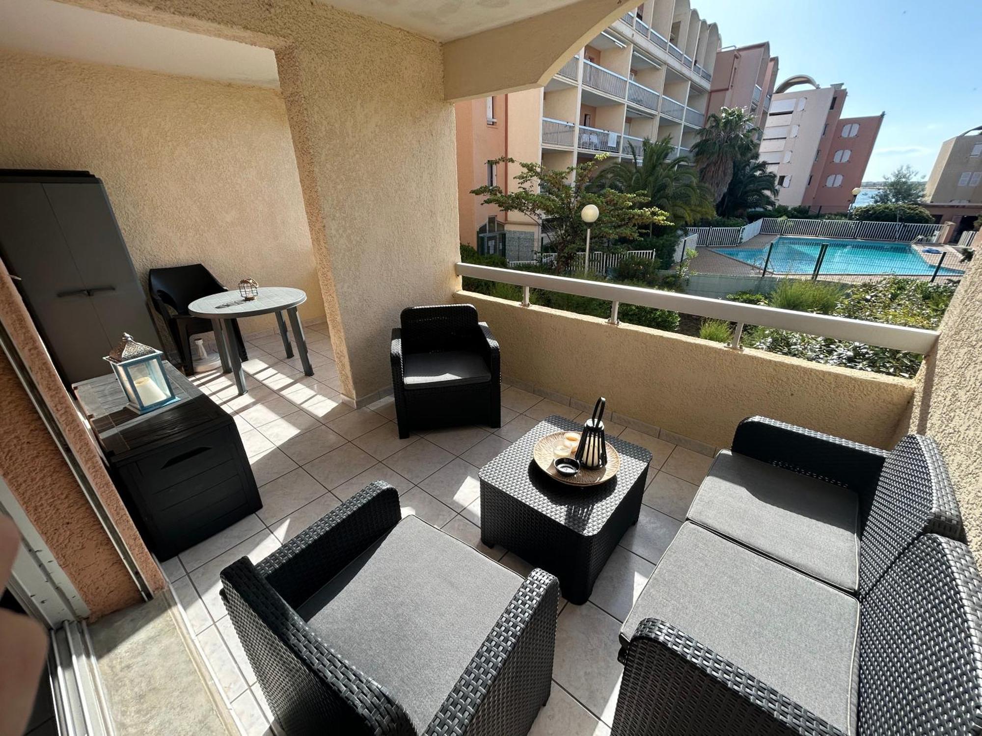 Superbe 2pieces, Proche De Grazel, Et Port Apartment